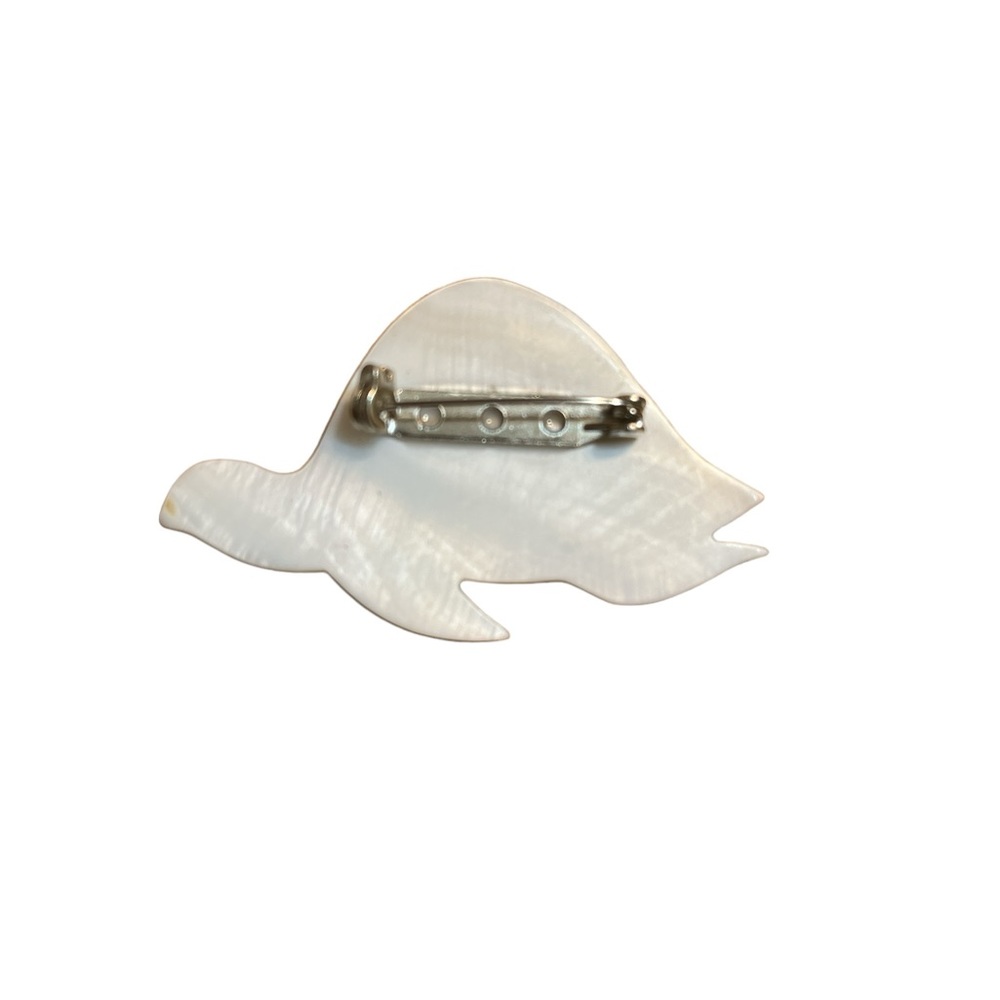 MOP Abalone Shell Turtle Brooch - Picture 2 of 4